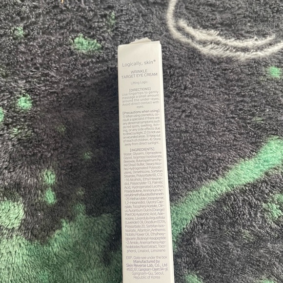 Logically Skin Wrinkle Target Eye Cream - Picture 3 of 4